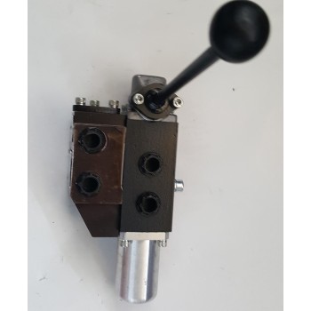 ROZDZIELACZ NA BŁOTNIK 42540000